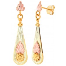 Earrings - by Landstrom's